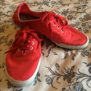 Red canvas Puma shoes