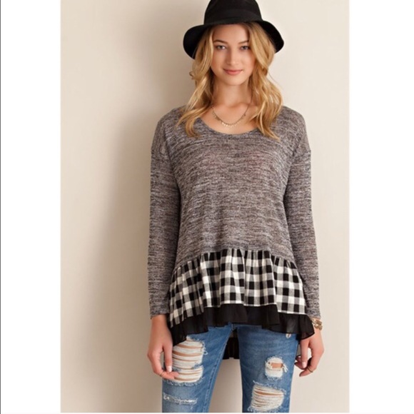 🆕RILEY ruffle plaid sweater top - BLACK - Picture 2 of 4