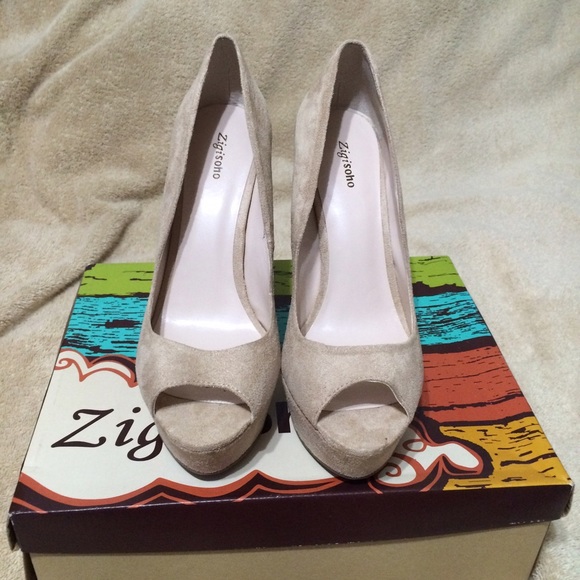 Zigi Soho suede platform heels