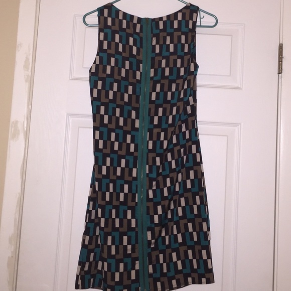 Silky mid length dress! - Picture 2 of 2