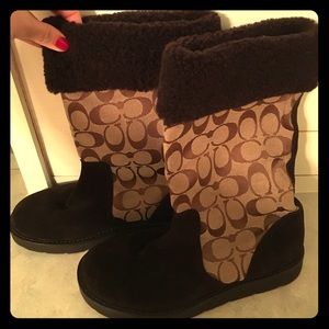 Coach boots - brown & beige.