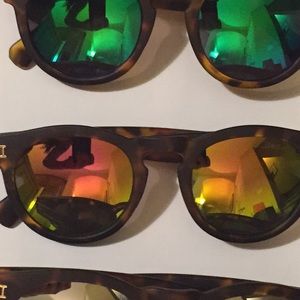 Pink illesteva inspired sunglasses!