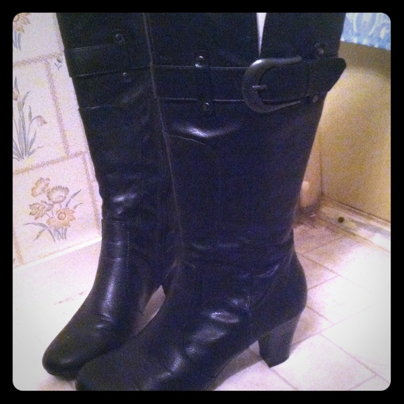 Black dress boots NWOT