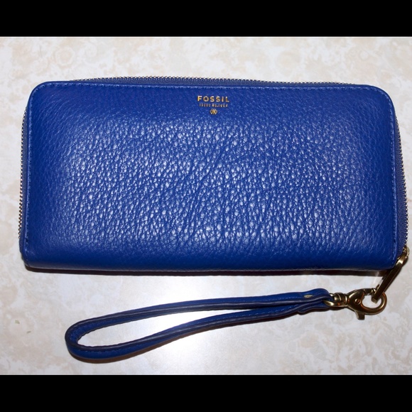 Fossil Sydney large leather zip clutch