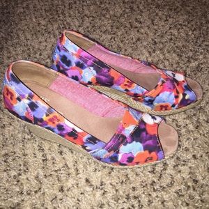 TOMS Oahu Wedges