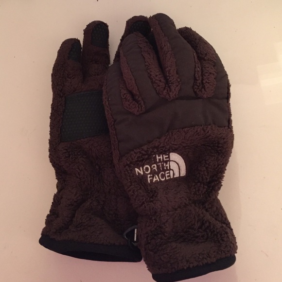 Kids size large gloves!