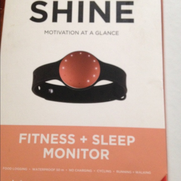 Coral misfit shine