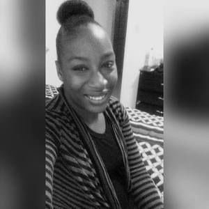 Meet your Posher, Dee