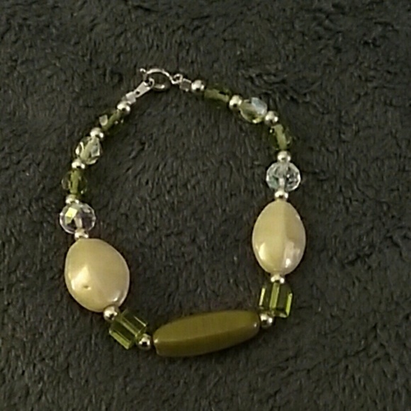 Handmade beaded bracelet