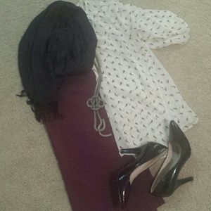 Size 12 Daisy Fuentes Pencil Skirt