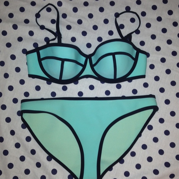 Triangl Milly Bikini