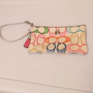 Coach wristlet cream/white pastel scribble