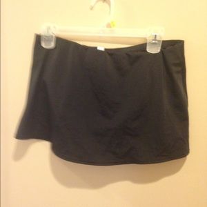 Black swimsuit skirt bottom
