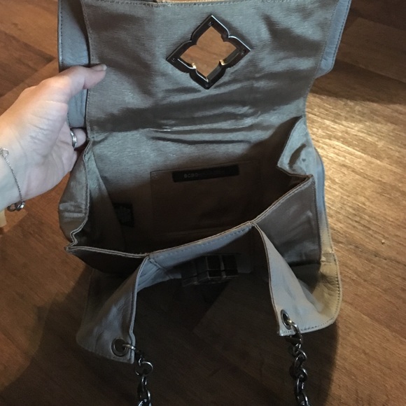 Clutch - Picture 3 of 4