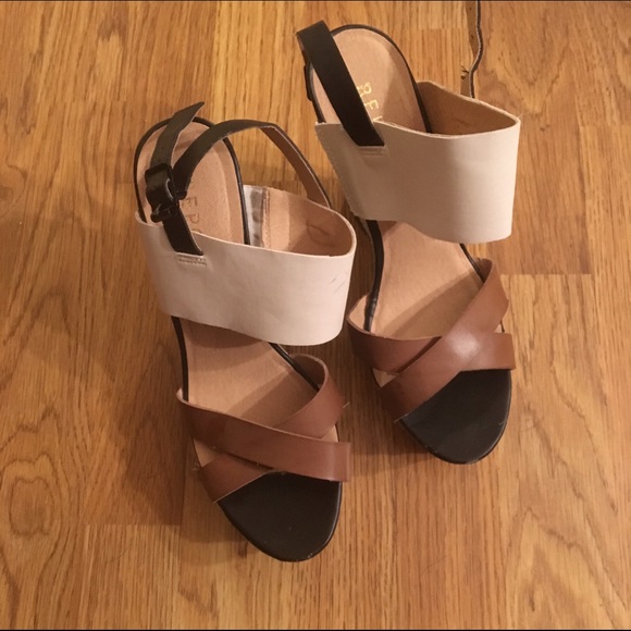 Report wedges