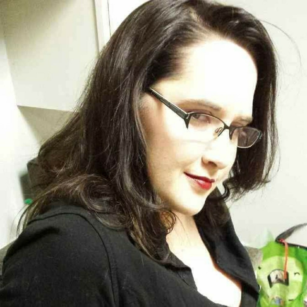 Meet your Posher, Tiffany