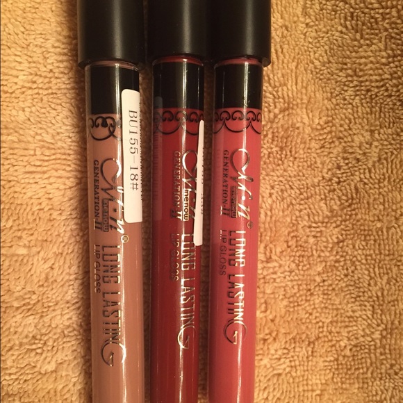 3 matte liquid lipsticks - Picture 2 of 2