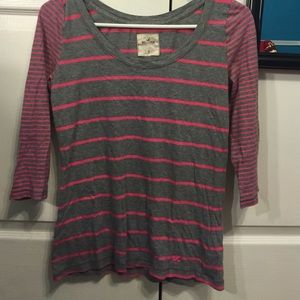 A long sleeves shirt