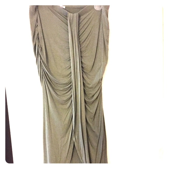 Olive green XL high low ruche skirt will fit large