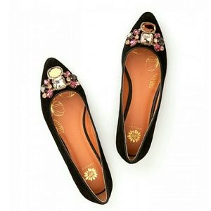 YELLOWBOX LAMIA JEWEL LEATHER FLAT 8