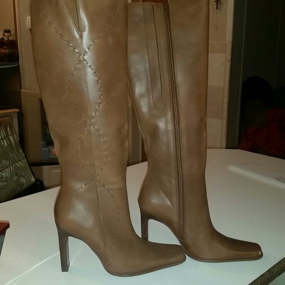 Cute very comfortable heels&boots