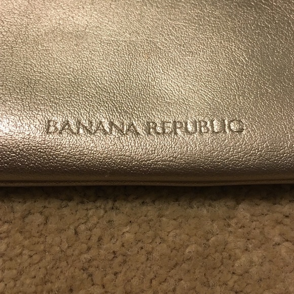 "Xo" wristlet - Picture 3 of 3