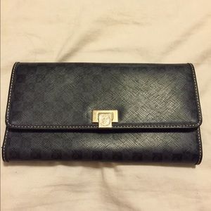 Liz Claiborne black wallet