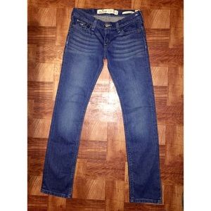 New Hollister Laguna Skinny Sz. 3s Jeans