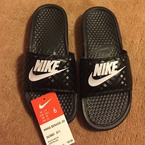 Nike slides