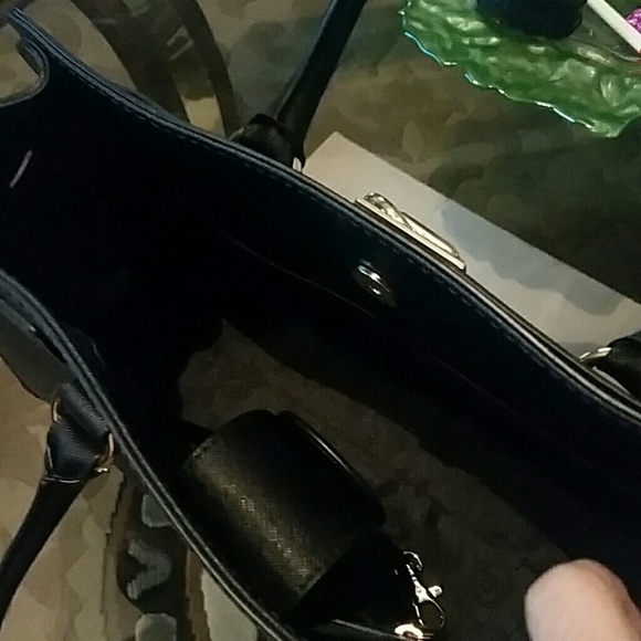 Purse - Picture 2 of 2