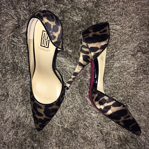 Pointed Toe D'orsay Pumps