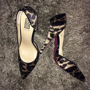 Pointed Toe D'orsay Pumps