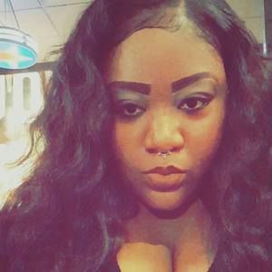 Meet your Posher, Isabella