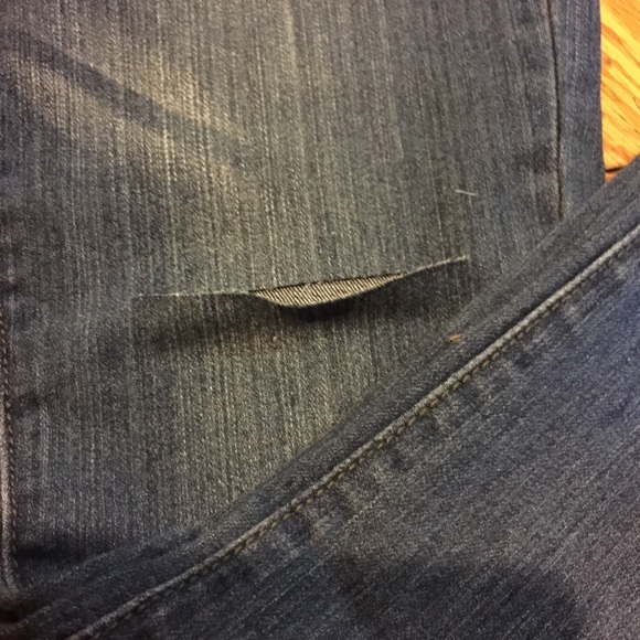 New favorite cut knee jeans ONLY 3 left SALE - Picture 3 of 3