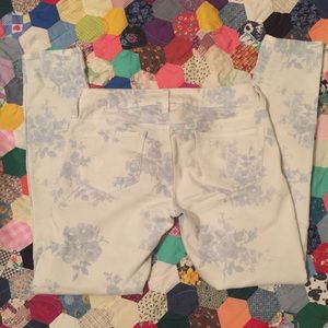 American Eagle jeggings.