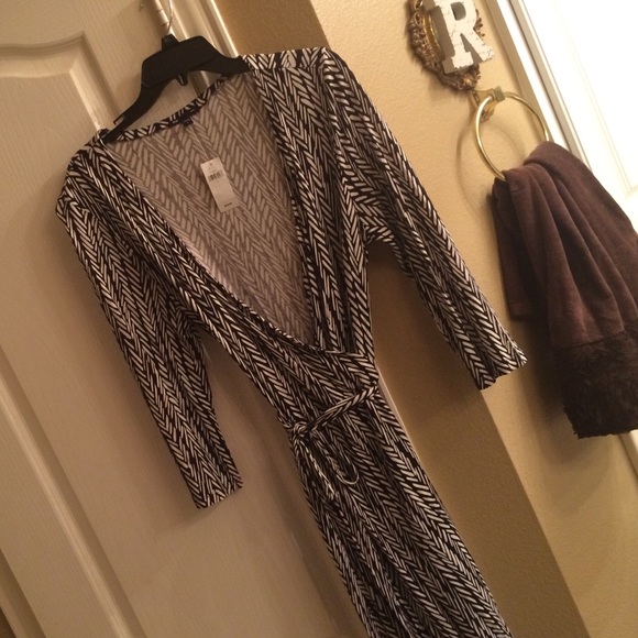 NWT Wrap dress by Gap