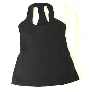 Lulu lemon black scoop workout top - size 2