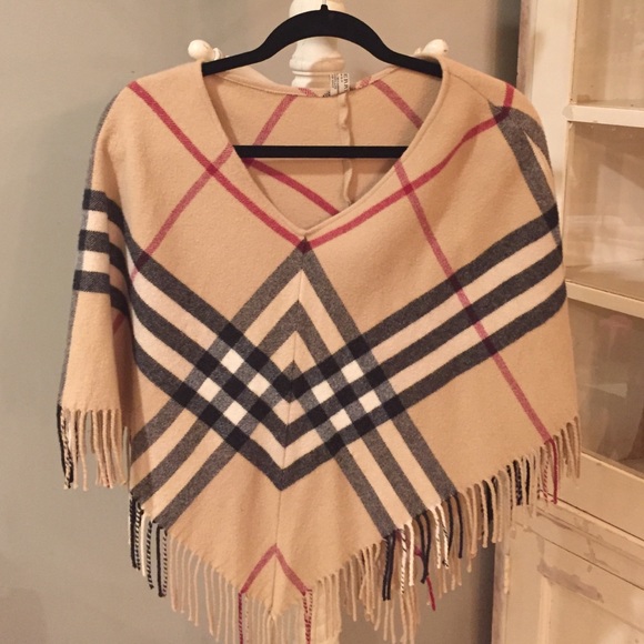 Authentic Burberry London Nova Check Print Poncho