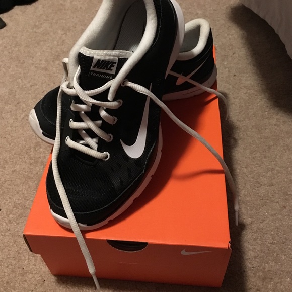 Woman's Nike Shoes