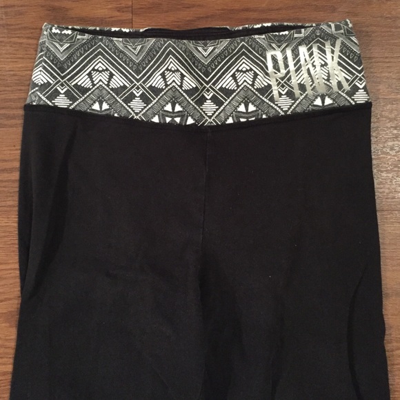 VS Pink leggings