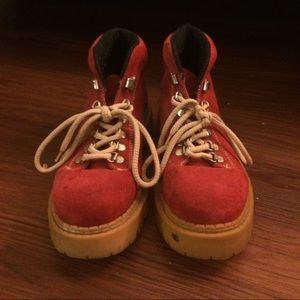 Cute retro red platform sneakers