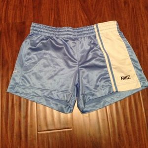 Nike Women's Basketball Workout Shorts. Size Med.