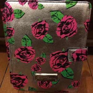 Ipad cover betsey Johnson