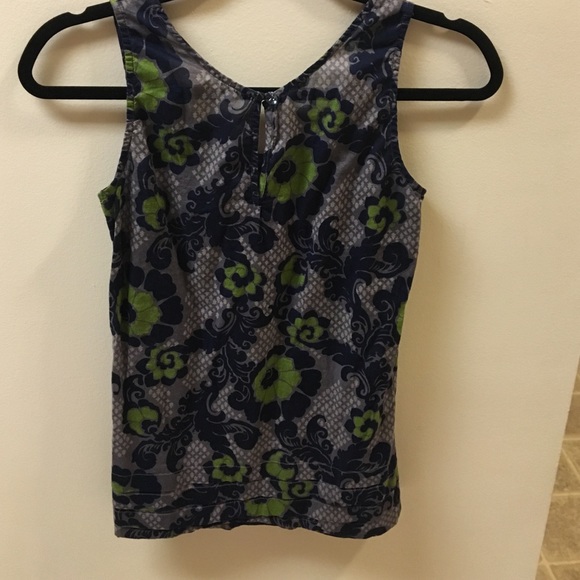 Fossil Top - Picture 2 of 3