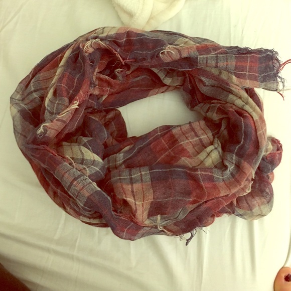 Light blue, white and pink scarf.