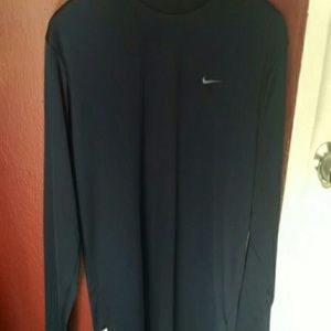 Nike Dri-Fit Large Men's Long Sleeve Shirt