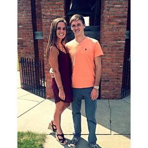 Meet your Posher, Marisa