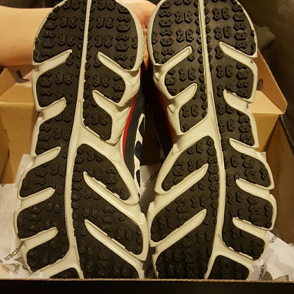 Under Armour Grit Off Road - Picture 3 of 4