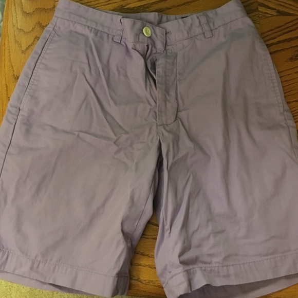 Purple Vineyard Vines Size 28 club short style - Picture 1 of 3