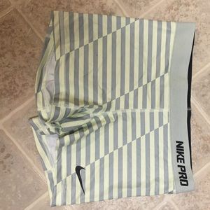 Nike Pro Spandex